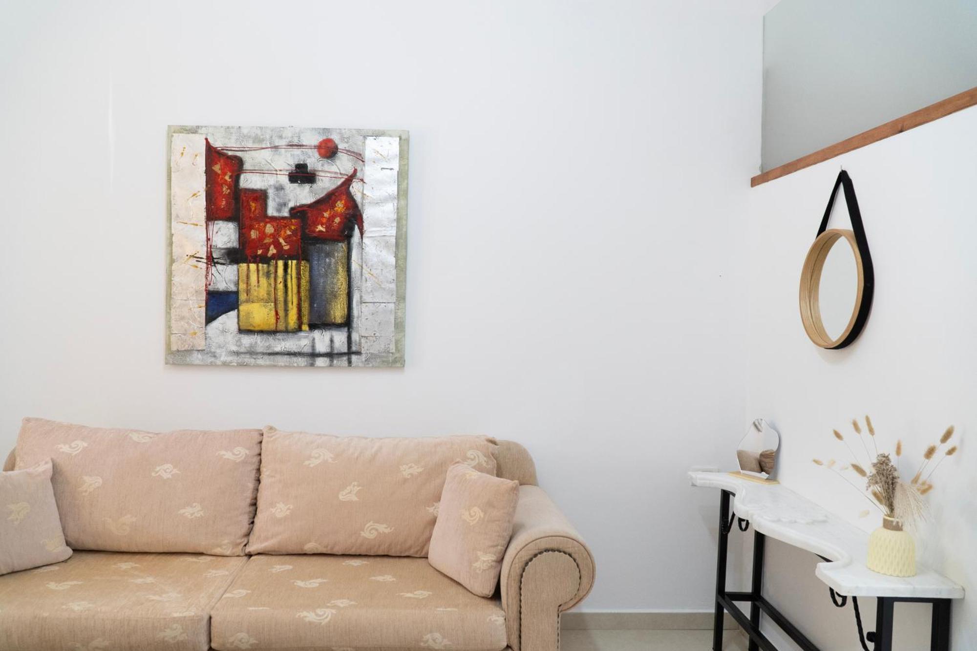 Vourtaréa Guesthouse Himare Esterno foto